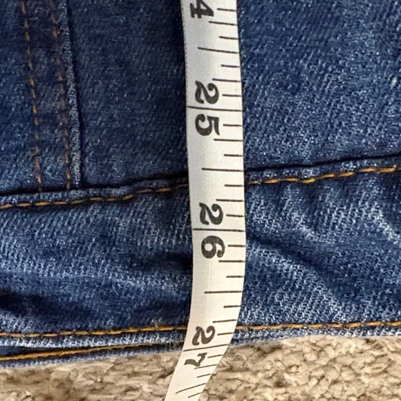 Vintage Men's Blue Sherpa-Lined Denim Jacket - Picture 13 of 14